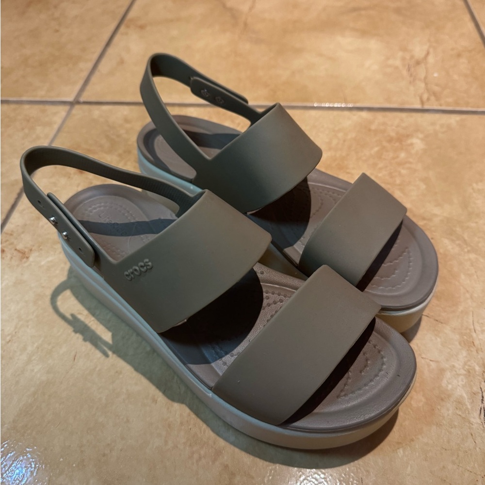 Crocs Brooklyn Low Wedge Sandals Beige Brown Platform